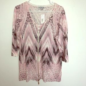 Passioni 💕 NWT zip sweater